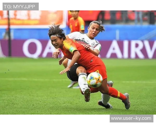 中国女足第十座玫瑰梦想球场落成献给陕西宜君的追风女孩们的美好祝福